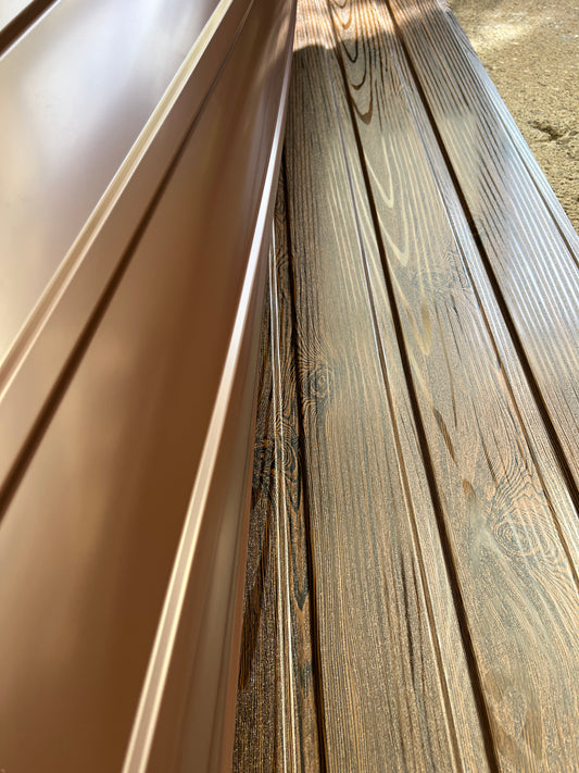 T8 Sötét Dio Fa Mintás Trapézlemez