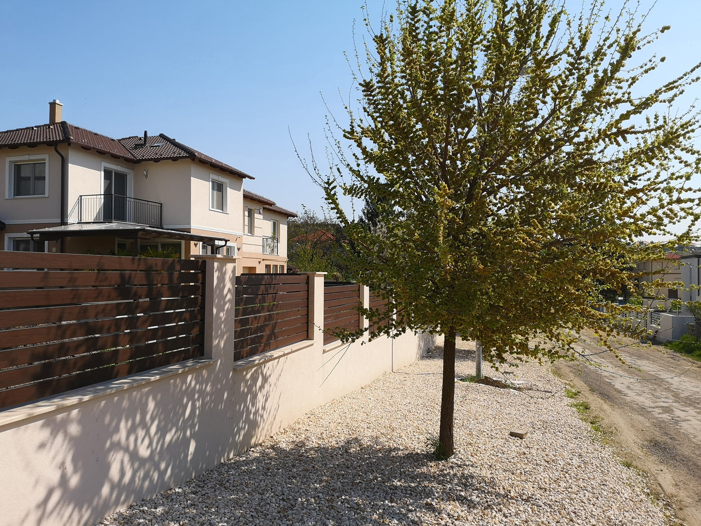 Aluminium dobozos kerítés